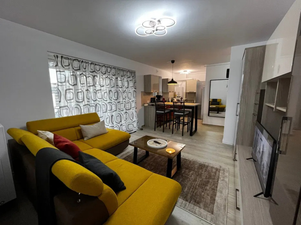 Studio 50 mp, etaj intermediar, loc de parcare si boxa, situ