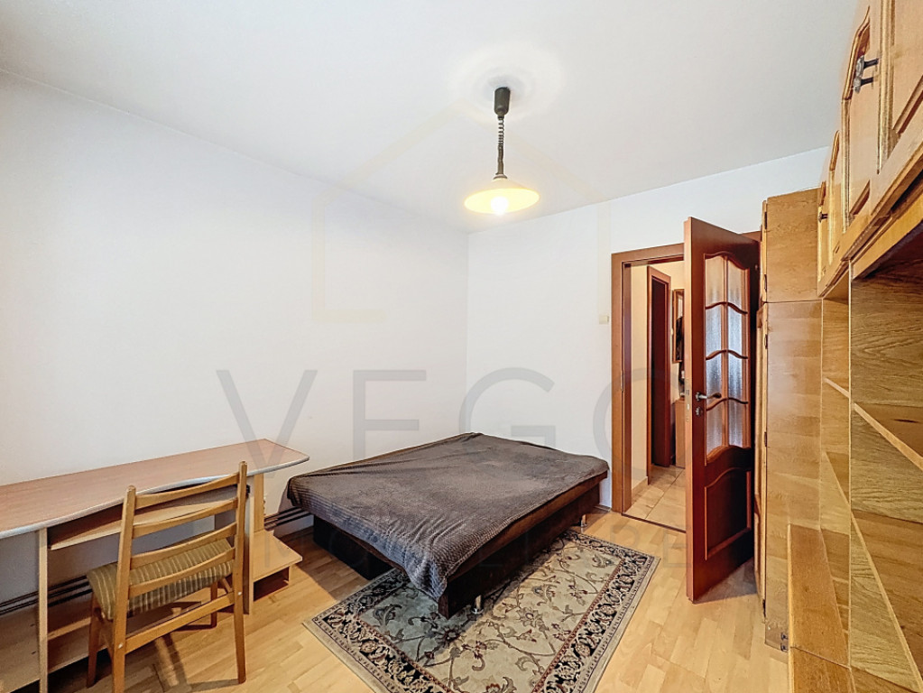 2 camere decomandate mobilat utilat, zona USAMV - Izlazului