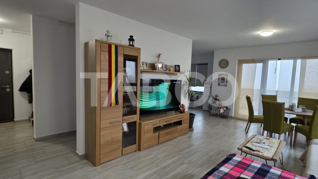 Apartament cu 2 camere la parter de vanzare in Sebes zona Mo