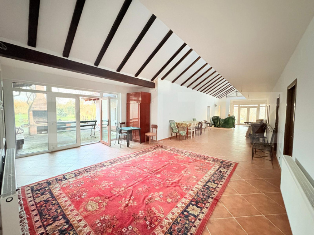 Casă de vânzare 534 mp, teren 16.351 mp, Viile Satu Mare