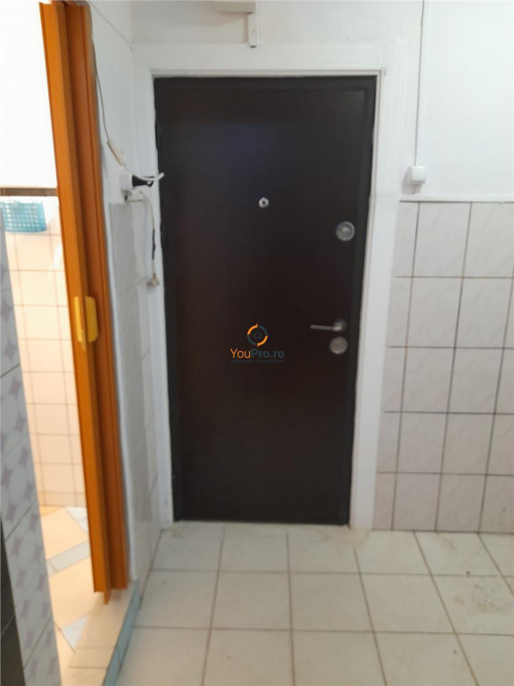 Garsoniera Parter zona Buziasului