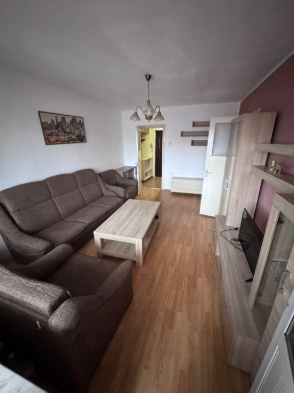 Apartament 2 camere de vanzare, in zona City Park Mall, Cons