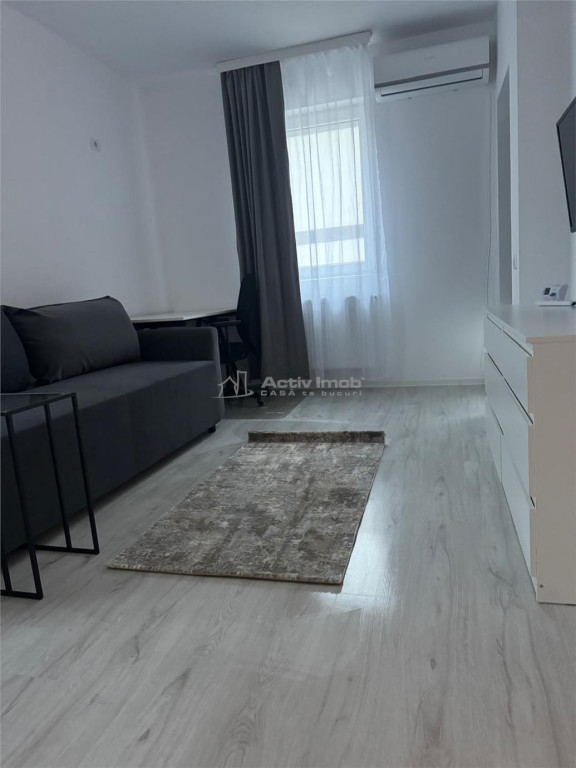 #206;nchiriere Garsoniera 32mp - Militari Residence / Strada