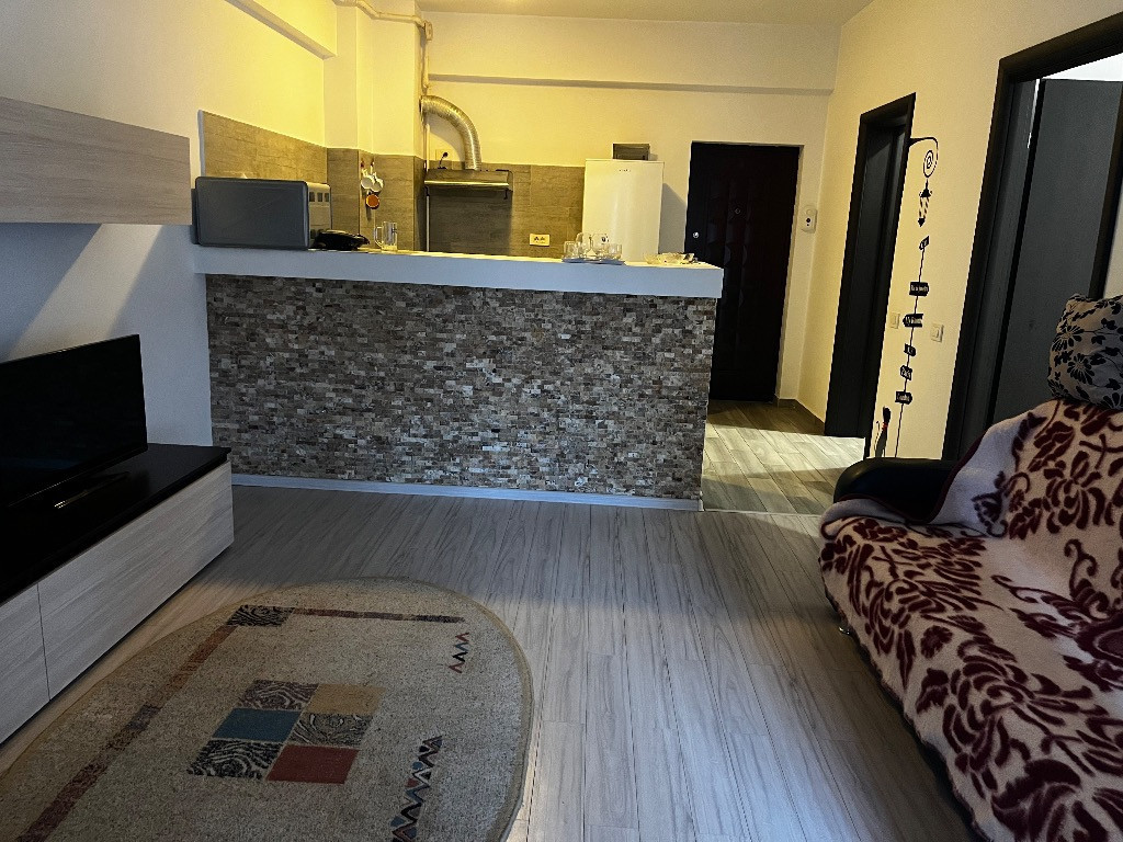 Închiriez apartament 2 camere în militari residence