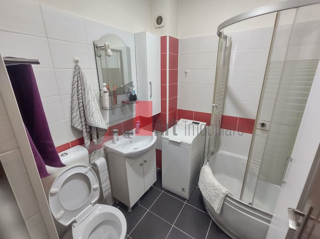 Vânzare apartament 2 camere Bd. Metalurgiei - Aurel Perșu