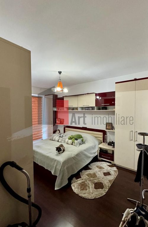 Apartament 3 camere Parcul Tineretului