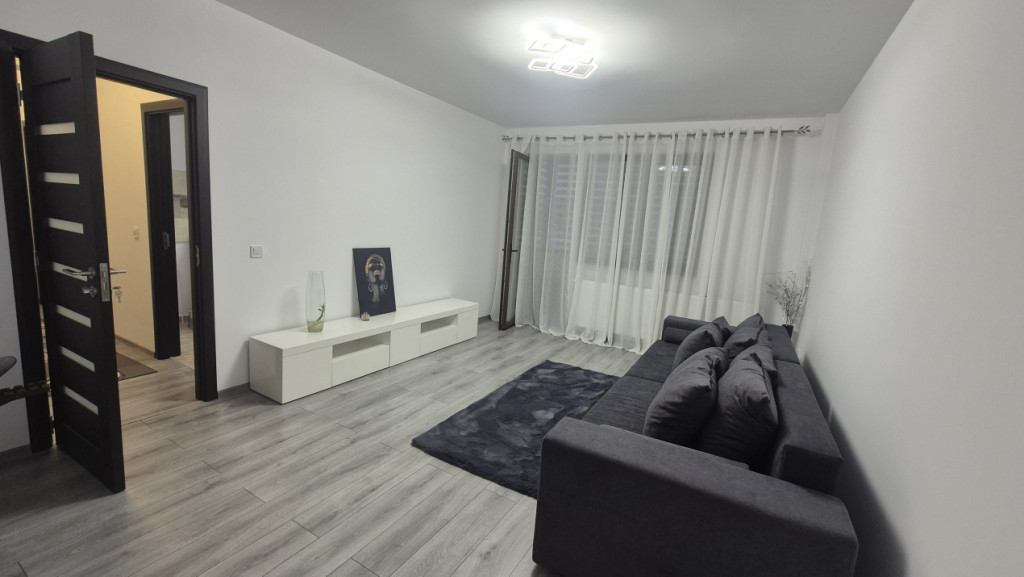Apartament de vanzare cu 2 camere in Trivale | mobilat si ut