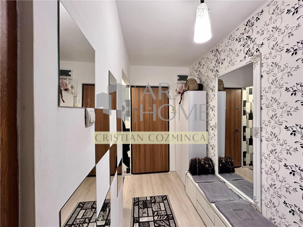 Apartament 2 camere decomandat, Democratiei, Ploiesti
