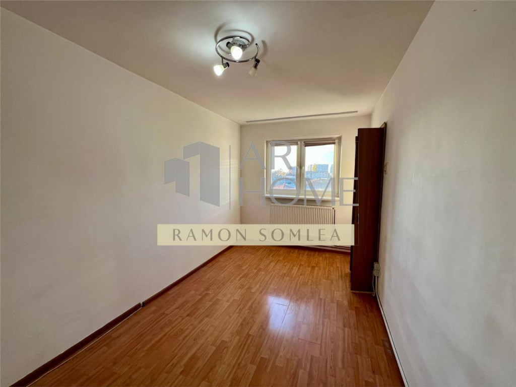 Garsoniera, centrala termica proprie, zona Vest, Ploiesti