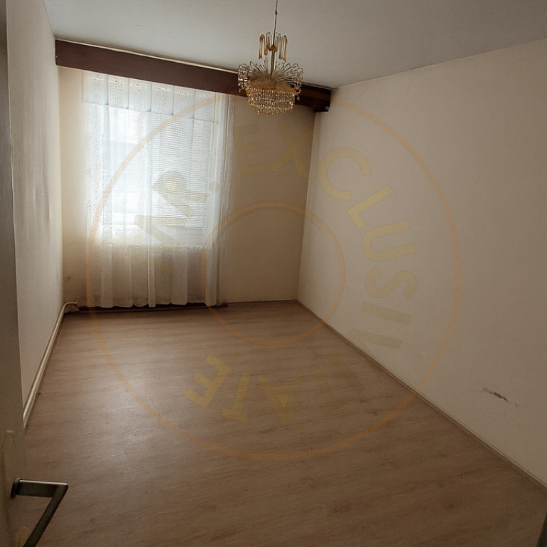 Apartament 3 camere la cativa pasi de centru Pitesti