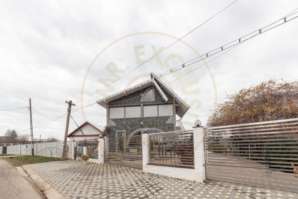 Clădire industrială / comercială – 320 mp utili | Tere
