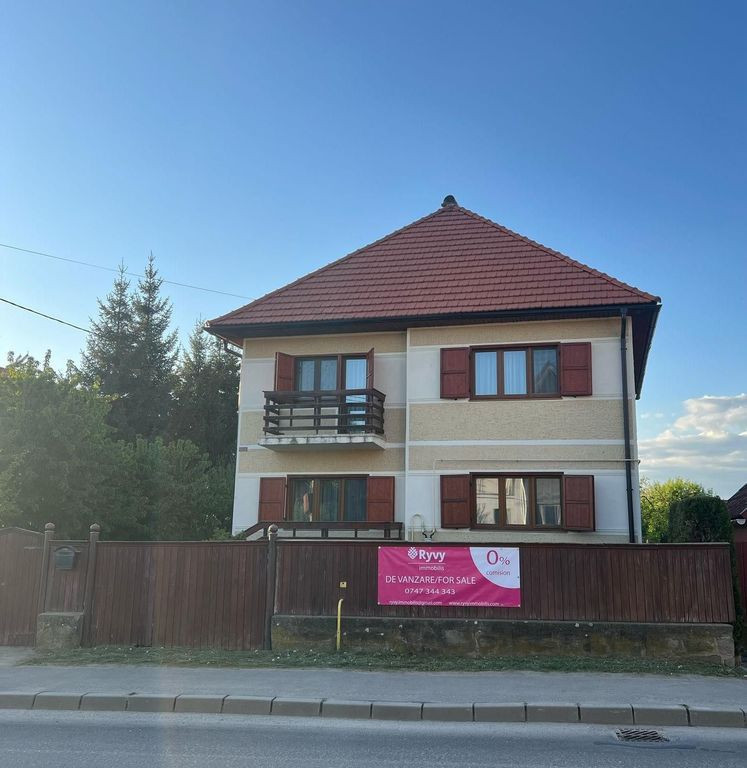 Ocazie unică! Casă de vânzare în stațiunea Covasna!
