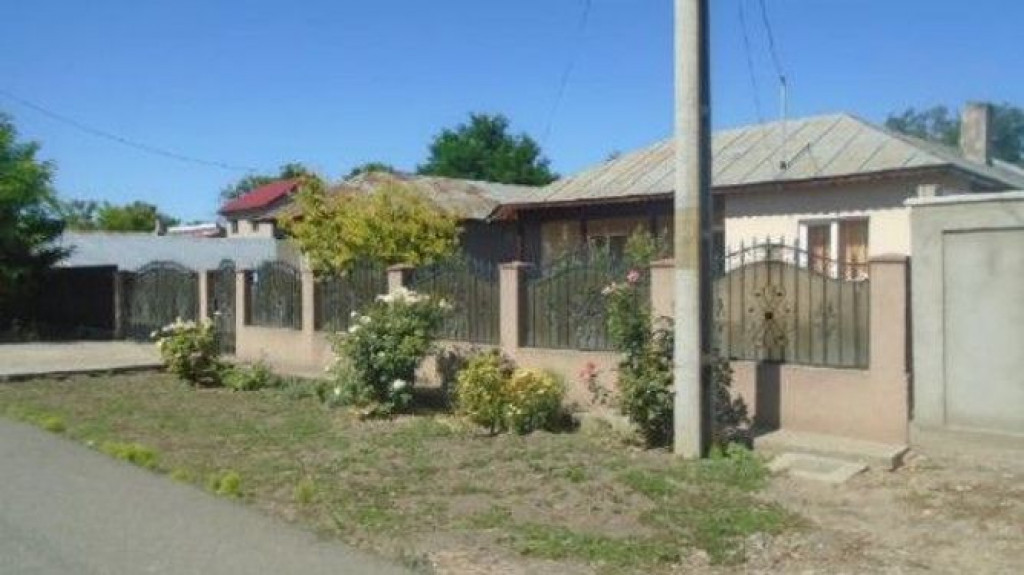 Casa si teren Viziru, ID: R2855597