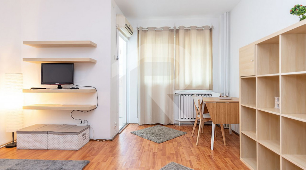 Garsoniera mobilata - foarte curata - DRISTOR - Metrou