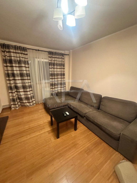 2 camere 1/8, centrala, bloc 1980, 54mp-Apusului.