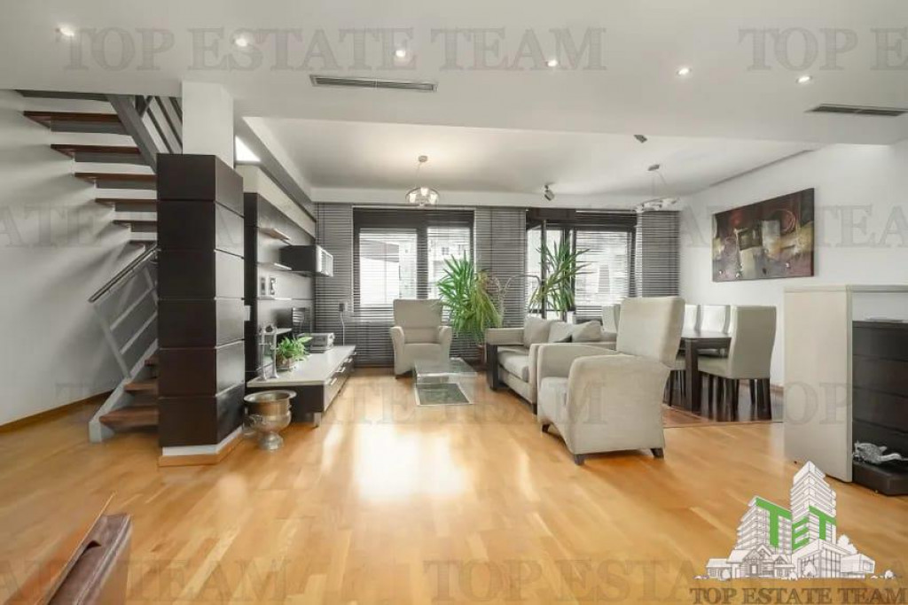 Apartament 5 camere cu 2 locuri de parcare de in zona Nordu