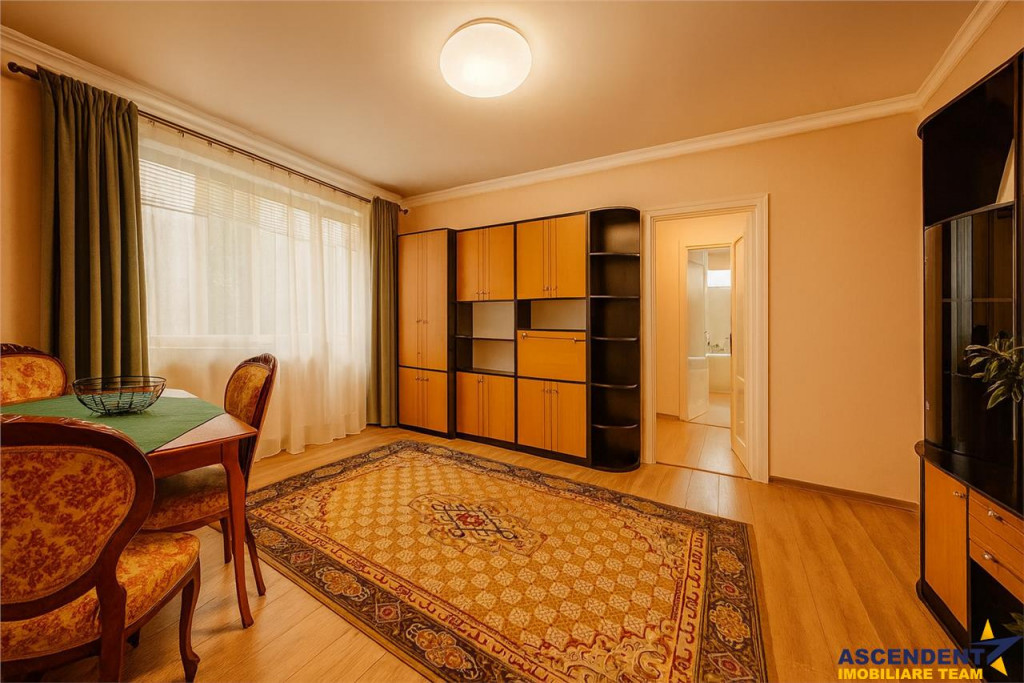 Apartament 2 camere, luminos, pe 70mp, Ultracentral, Brasov