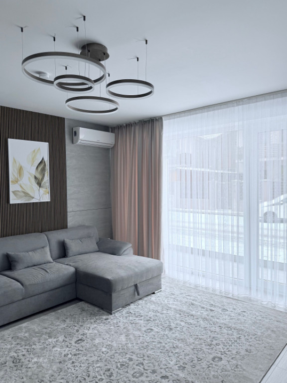 Apartament cu 2 camere, suprafata generoasa de 67mp si loc d