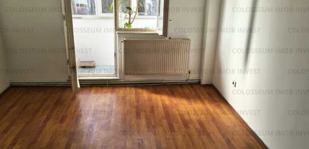 Apartament 2 camere, semidecomandat - zona Astra