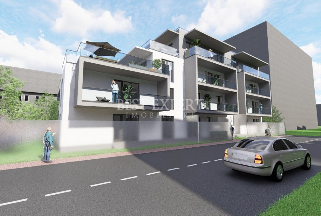 3 Camere Bloc Intim CU Gradina