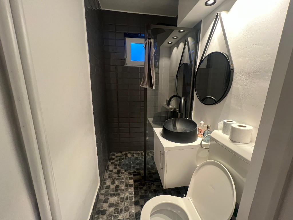 Inchiriez apartament 2 camere zona Boul Rosu ID:RH-44068-property