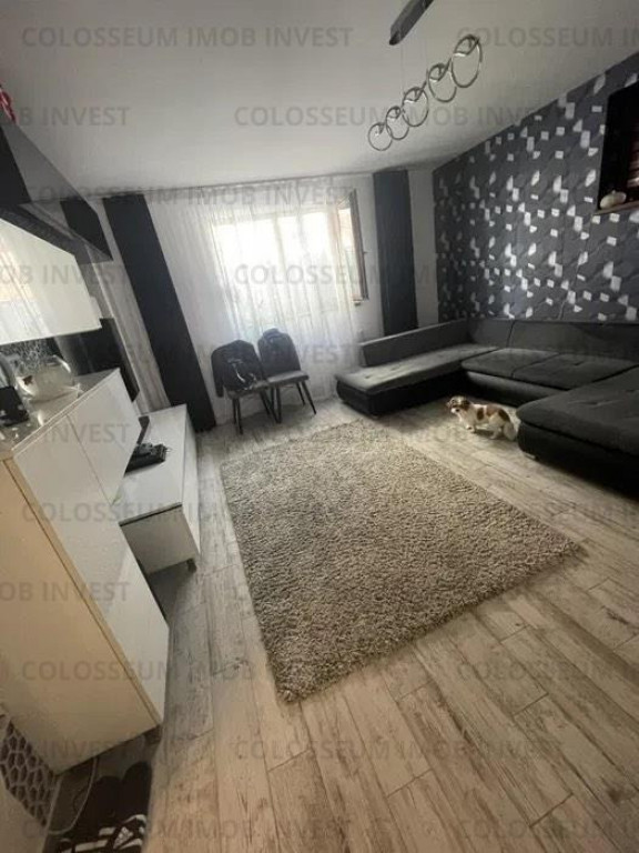 Apartament 3 camere, decomandat - zona Tractorul