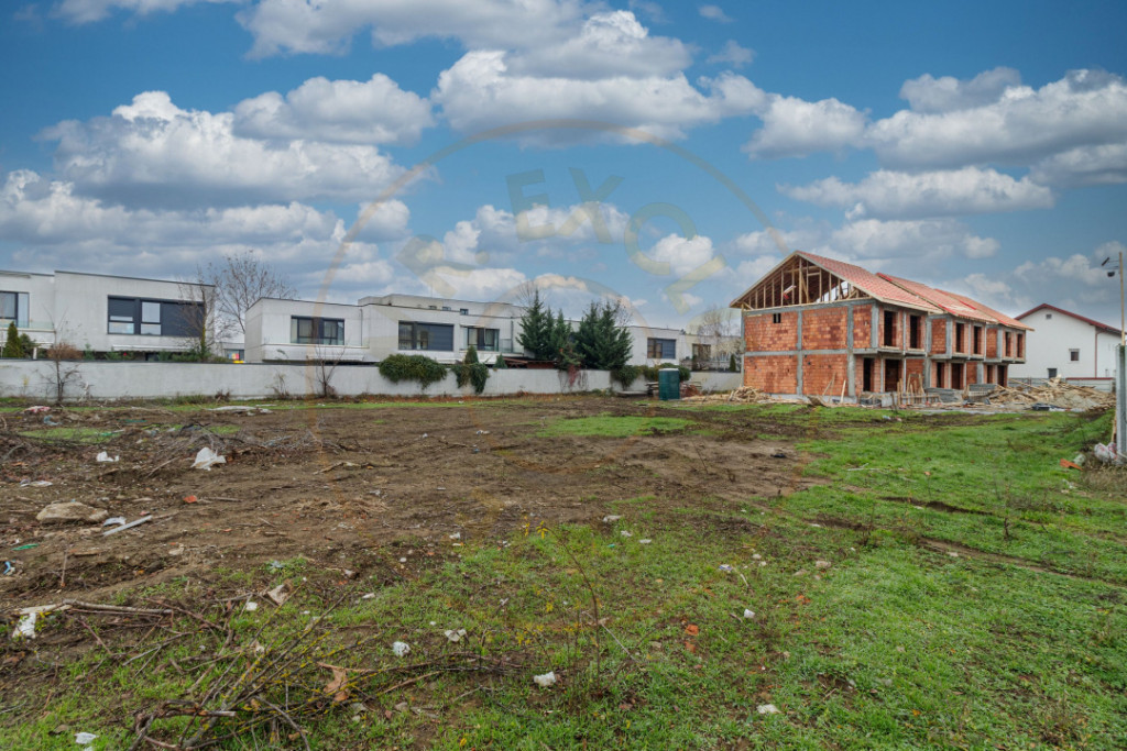 Teren intravilan 500 mp Bragadiru - Mărăcineni colt cu Ghi