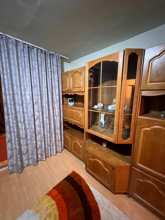 Garsoniera Manastur-zona Pta Flora