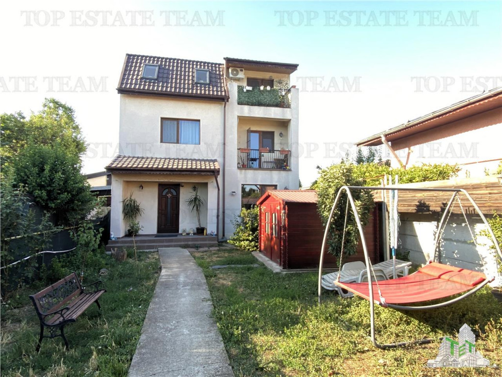 Vila spatioasa cu 3 apartamente si acces separat in Fundeni