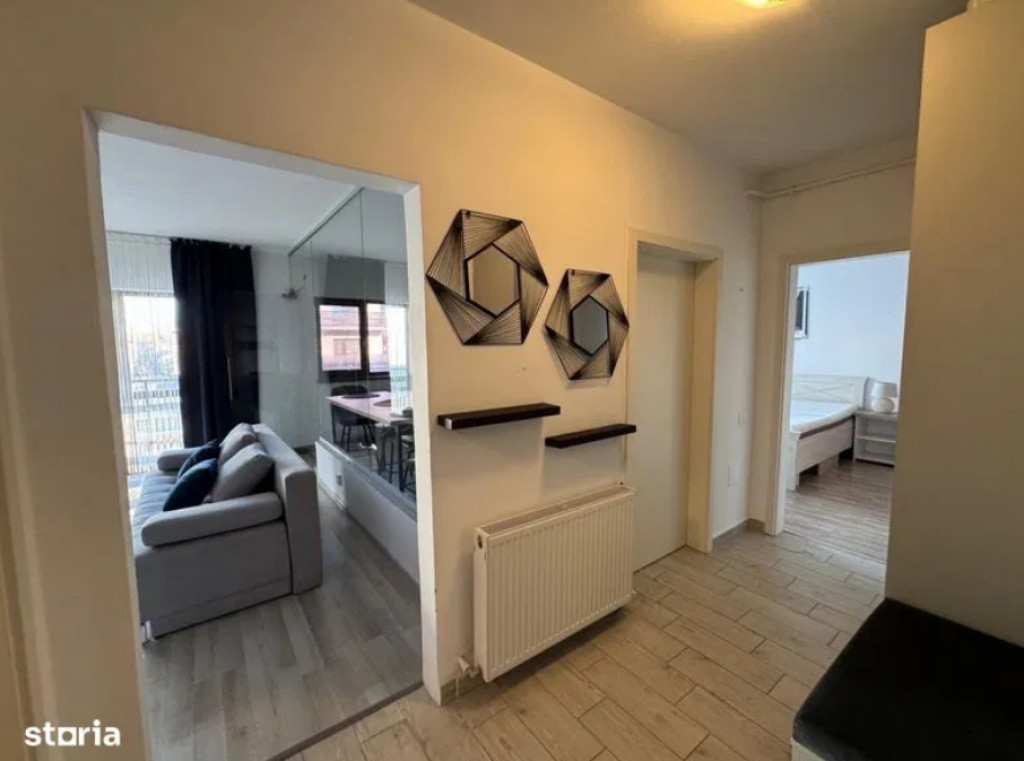 Apartament 2 camere, decomandat - zona Sanpetru