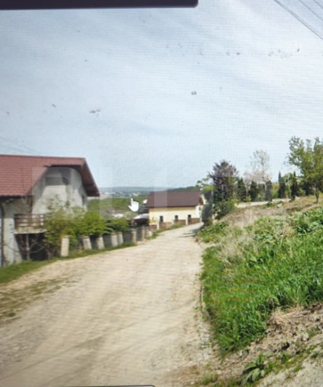 Teren intravilan 596 mp, Hlicea, toate utilitatile