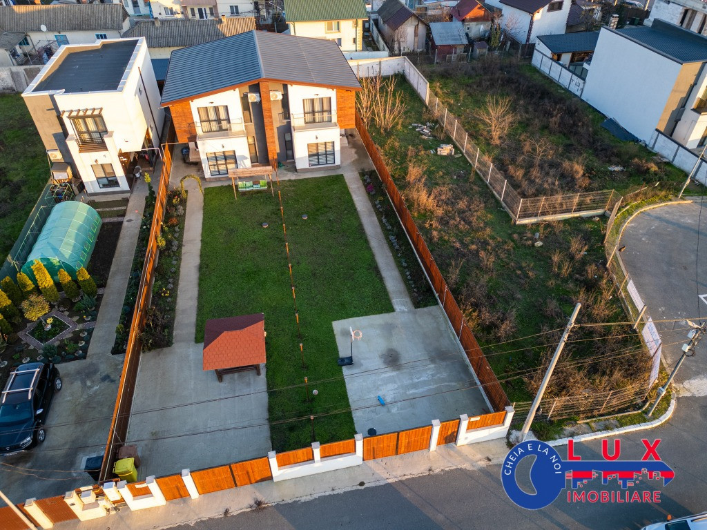 ID 6738 Vile P+M în zona 9 Mai - EXCLUSIVITATE LUX IMOBILIARE