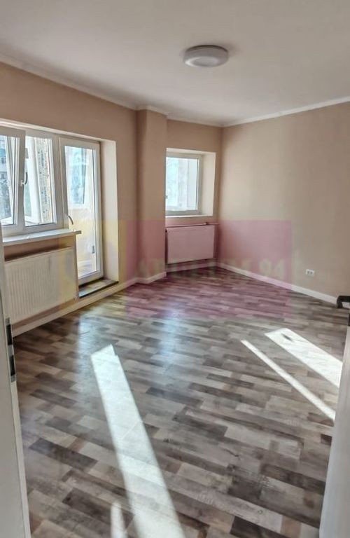 Apartament 3 camere 74mp Metrou Aparatorii Patriei