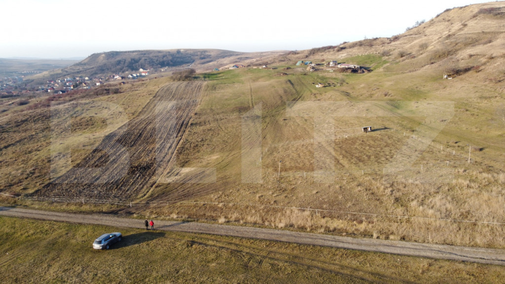 De vanzare teren Chinteni cu panorama