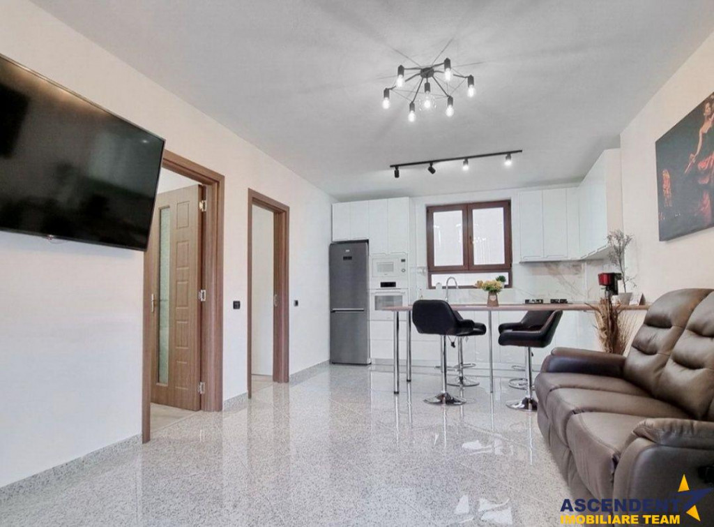 Casa deosebita, pretabila si pentru doua familii, Craiter, B