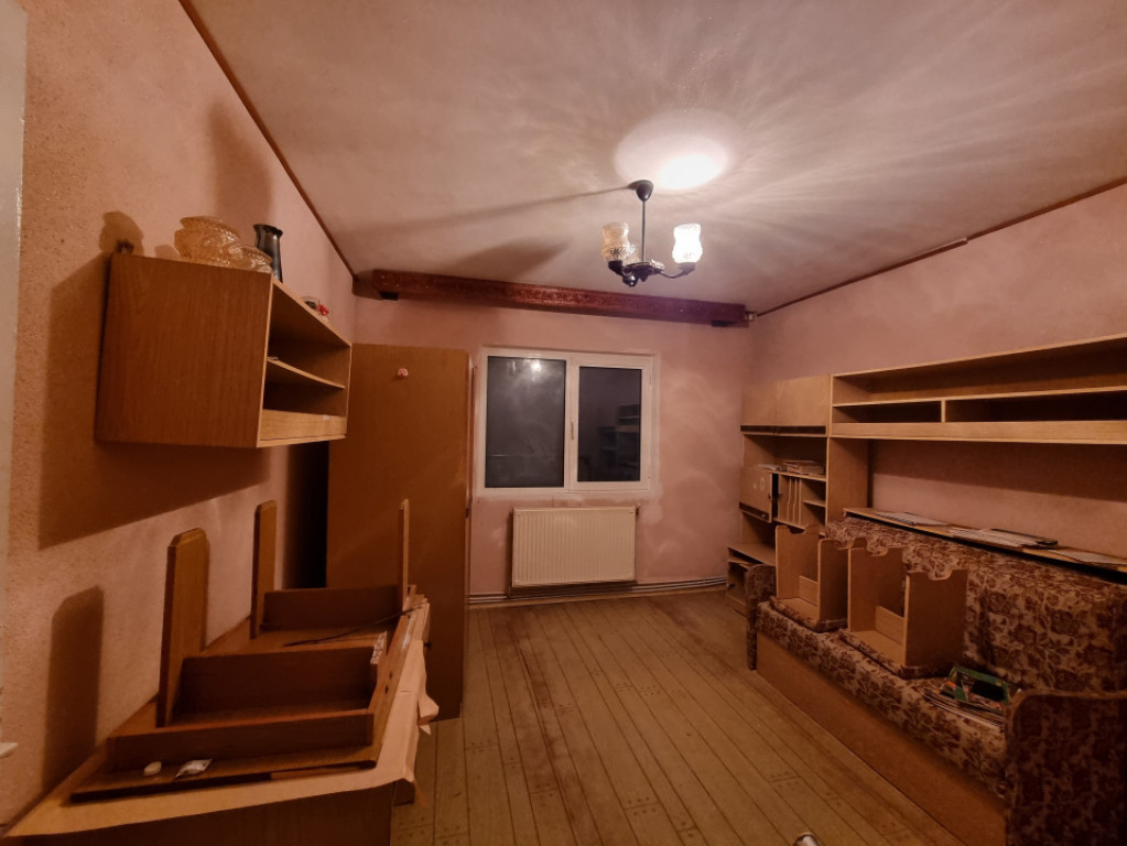 BISTRIȚA LAC- Apartament 3 camere decomandate/două băi/do