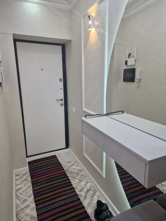 2 camere zona Timpuri Noi