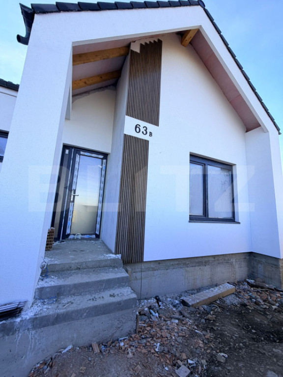 Casă/DUPLEX SPATIOS, cu 3 dormitoare și teren de 350 mp ?