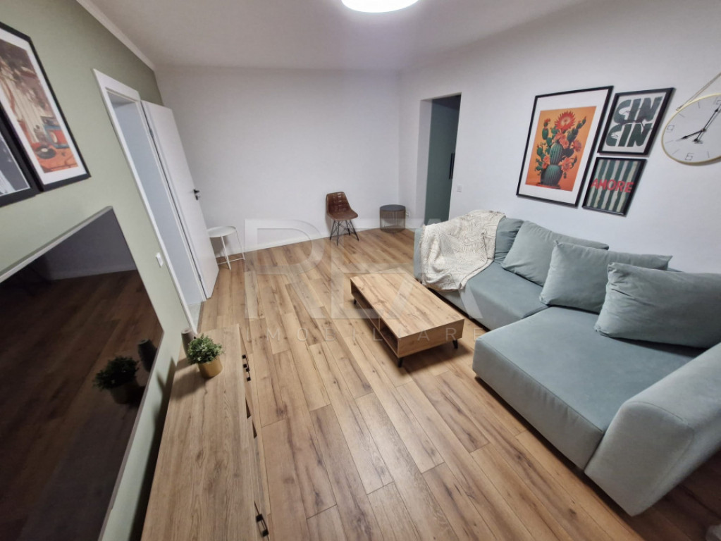 2 camere la 950 de metri de metrourile Dristor 1 și 2