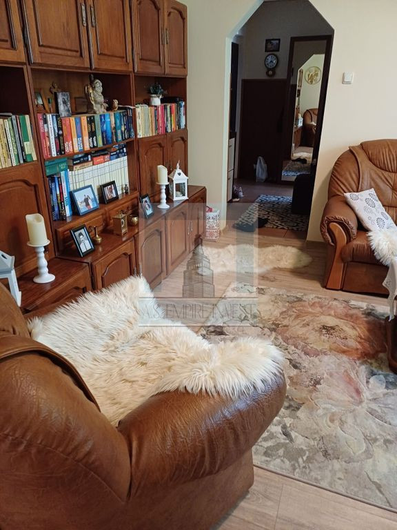 Apartament 2 camere semidecomandat - zona Astra