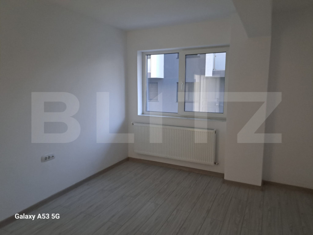 Vânzare apartament 3 camere decomandat