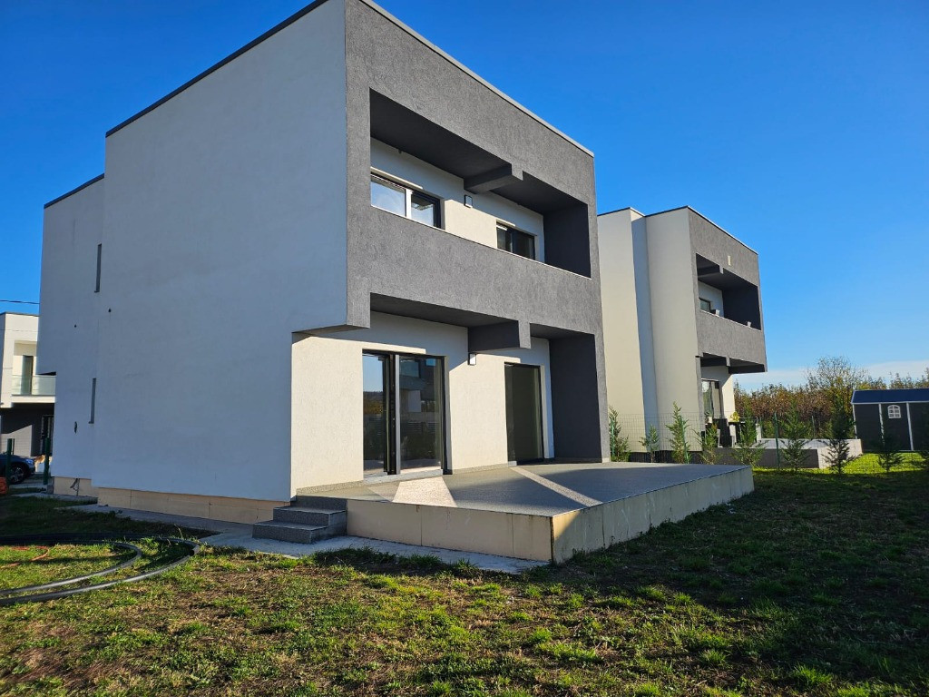 Casa noua stil mediteranean, Micesti, 159000 EURO