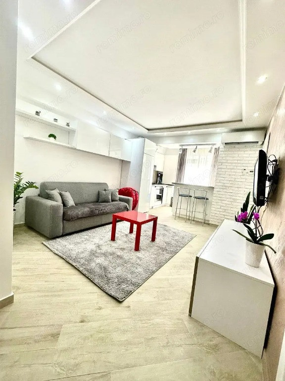 Spre inchiriere apartament 2 camere Herastrau