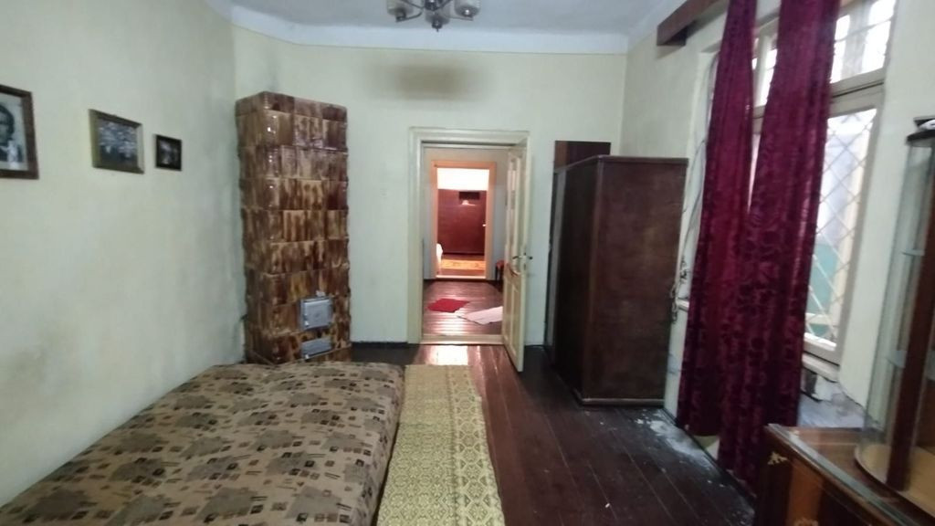 Casă cărămidă renovabila Stadion