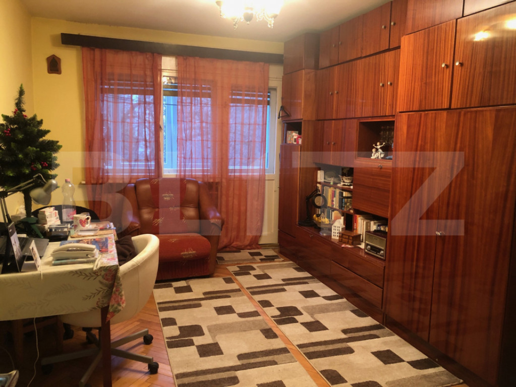 De vanzare apartament 2 camere , 64mp , zona Careiului