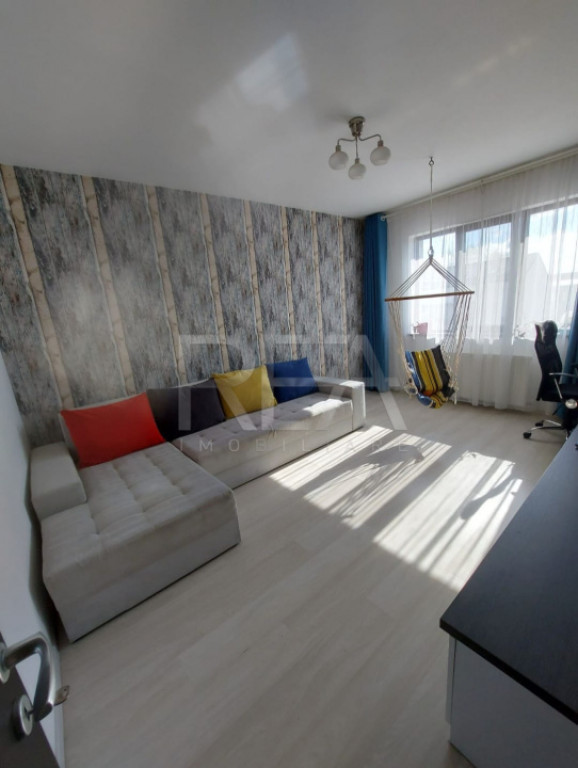 2 camere-Decomandat-Antiaeriana-60,70MP