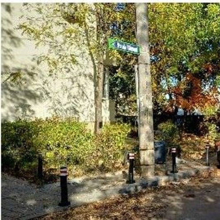 Apartament 2 camere, cota parte de 1/4 Bucuresti, ID: R28...