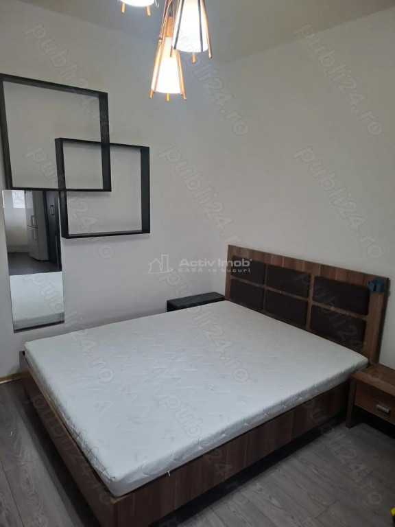 Piata Progresul - garsoniera - centrala proprie