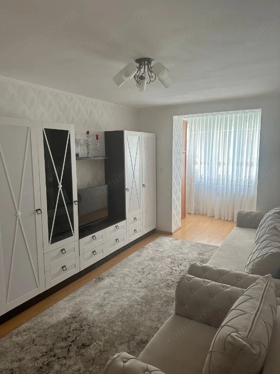 Se ofera pentru inchiriere garsoniera in zona Morarilor