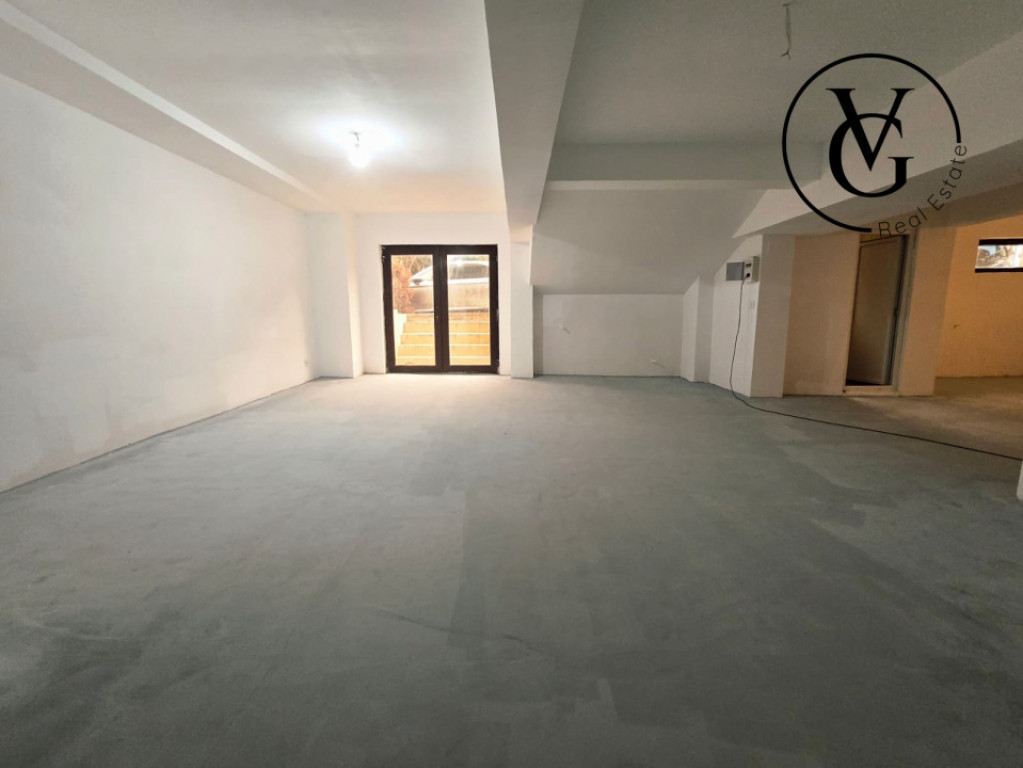 Spațiu comercial 130 mp | Demisol | Bd. Mamaia – Ciprian